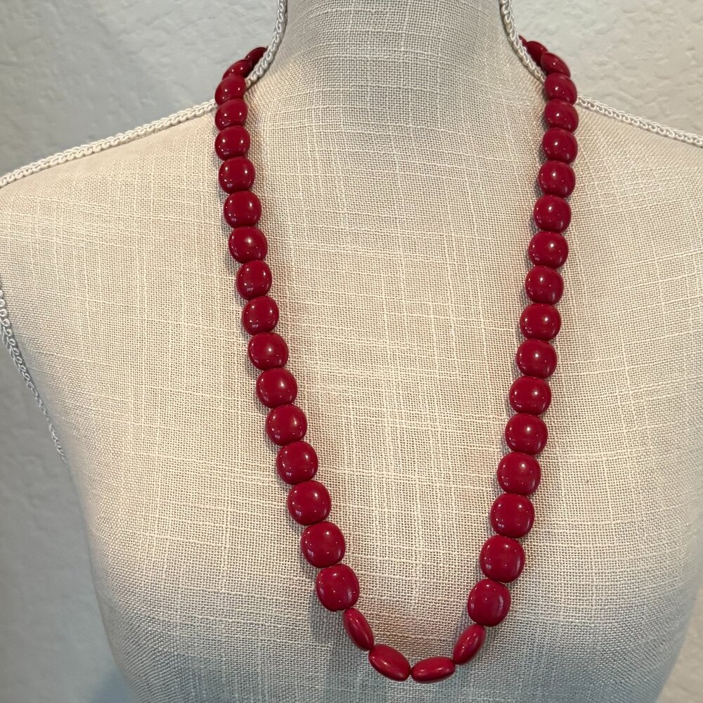 Business Casual Beaded Necklace